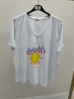 T-Shirt Grande Taille “El Club De La Vitamina D” – Esprit Soleil & Énergie Estivale – Image 4