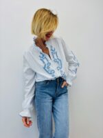 Chemise Brodée Col Volanté En Coton – Image 4