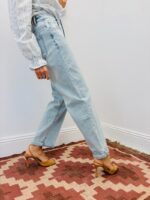 Jean Coupe Balloon Denim Clair Taille Haute – Image 6