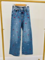 Jean Wide Leg Broderies Cœurs Rouge Et Rose – Image 2