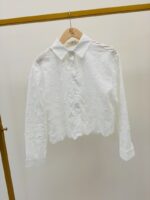 Chemise Fleurs En Relief Coupe Courte En Coton – Image 2