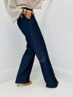 Tailleur Denim Structuré – Ensemble Veste & Pantalon Élégance Moderne – Image 8