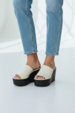 Sandales À Plateforme Compensée Minimaliste