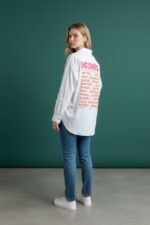 Chemise Blanche À Message “Iconic” Esprit City Pop – Image 2