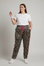 Pantalon Léopard Grande Taille – Esprit Wild & Détail Contrasté – Image 4