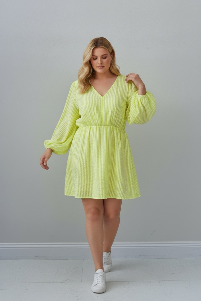 Photoroom_20260217_125647 Robe Rayée Fluide Col V – Esprit Riviera Éclatant – Image 1