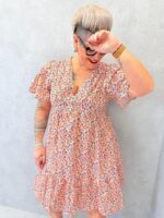 Robe Imprimée Fleurie Grande Taille – Décolleté V & Coupe Empire Fluide