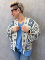 Veste En Crochet Brodé À Motifs Graphiques – Image 6