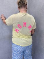 T-Shirt Grande Taille Message “Mommy” – Coupe Fluide & Confort Absolu – Image 3