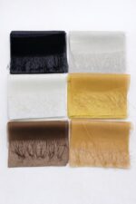 Étole Pailletée Légère En Mélange Soie Et Viscose – Image 2