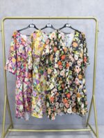 Robe Fluide Imprimé Fleuri Artistique – Élégance Légère & Esprit Bohème – Image 3