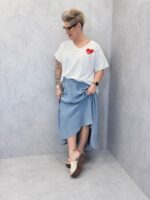 T-shirt Oversize “Cœur Message” En Coton – Minimalisme Chic & Détail Signature – Image 2