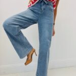 Jean Wide Leg En Denim Délavé Coupe Moderne