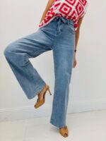 Jean Wide Leg En Denim Délavé Coupe Moderne