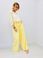 Pantalon À Pinces Avec Foulard – Image 3