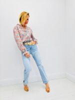 Jean Denim Brodé Marguerites Avec Ceinture Bohème – Image 3