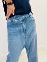 Jean Sarouel Denim À Ceinture Croisée – Image 6