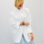 Veste Élégante À Boutonnage Décalé Et Col Montant