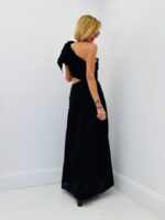 Robe Longue Asymétrique Élégance Noire – Image 5