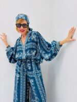 Chemise Fluide Imprimé Bandana Avec Foulard Intégré - Marque Corner – Image 3