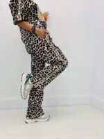 Ensemble Léopard Deux Pièces Esprit Sport Chic Moderne – Image 7