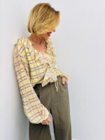 Blouse À Carreaux Fluide À Volants – Image 2