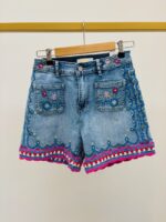 Short en Jean Brodé Multicolore – Image 2