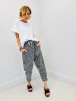 Pantalon Jogg Sarouel Léopard – Image 3