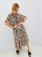 Robe Léopard Élégante – Image 2