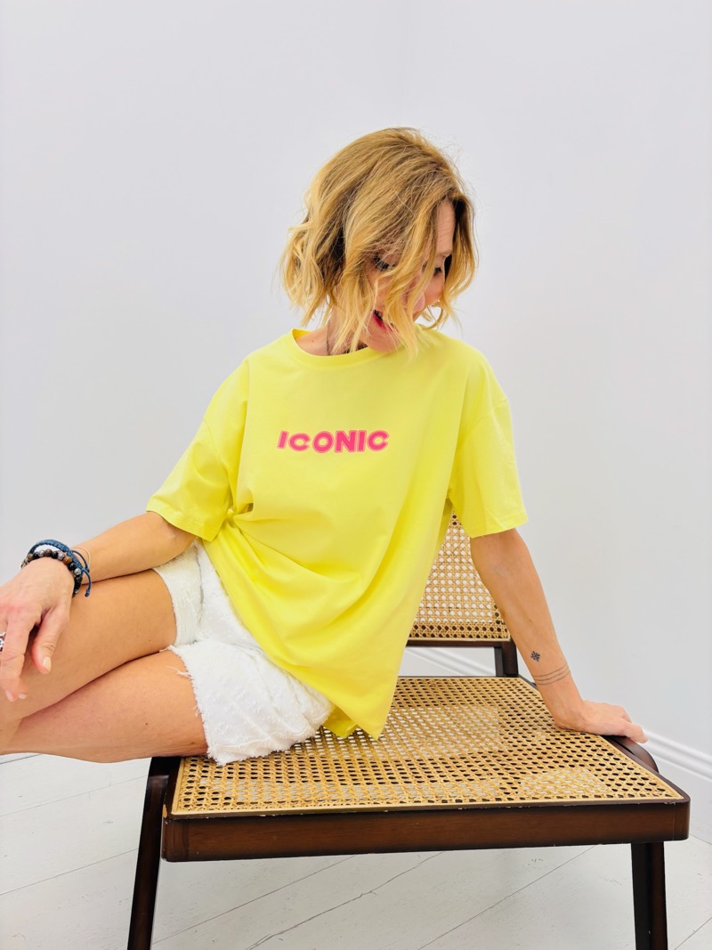 IMG_6105 T-shirt Iconic – Image 1