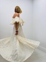 Robe Longue Détail Dentelle - Marque GOLD&SILVER – Image 5