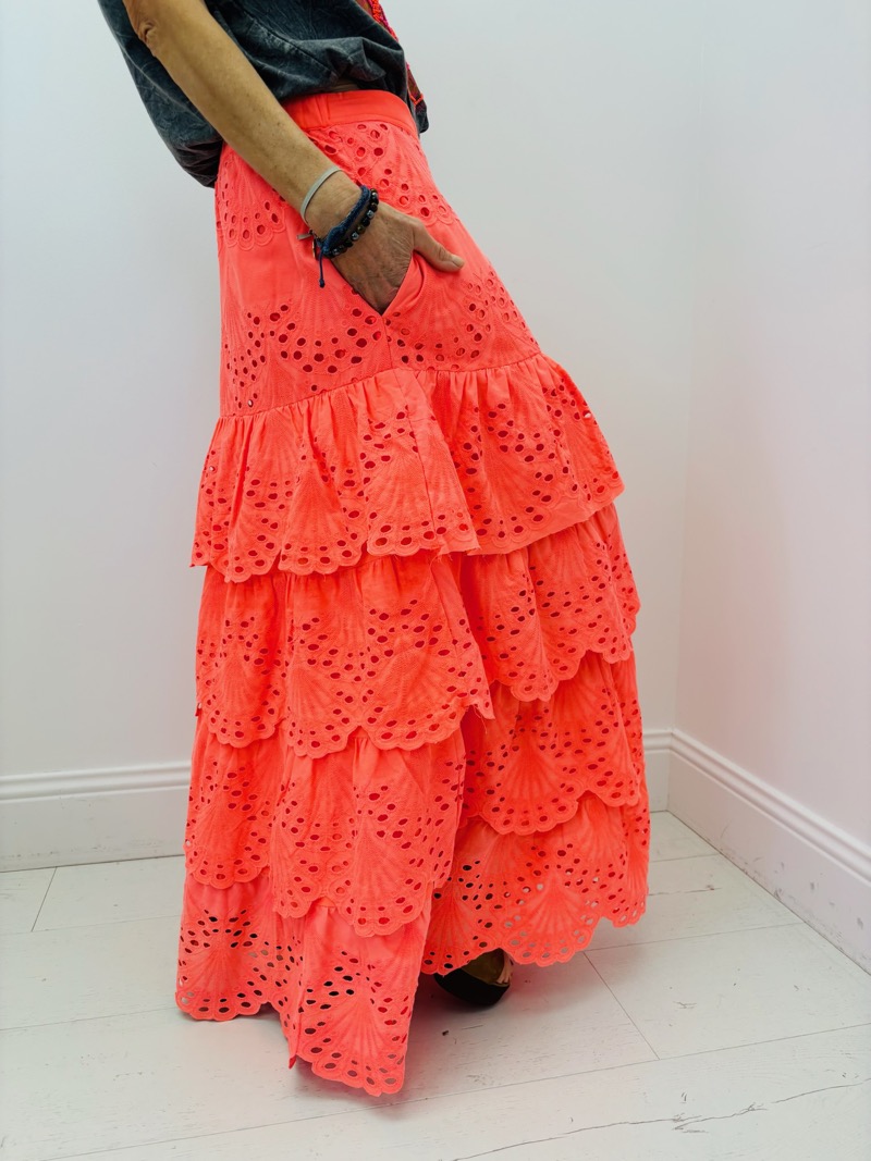 IMG_7434 Jupe Brodée en Coton - Marque GOLD&SILVER – Image 1