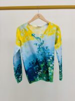 Pull Maille Artistique Dégradé Floral Jaune & Bleu Col V – Image 4
