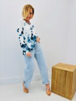 Pull Imprimé Floral Bleu Nuit Esprit Élégant – Image 3