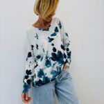 Pull Imprimé Floral Bleu Nuit Esprit Élégant
