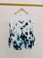 Pull Imprimé Floral Bleu Nuit Esprit Élégant – Image 4