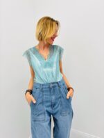 T-Shirt Satiné À Dentelle Élégante – Image 3