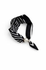 Petit Foulard Aimanté Perle Élégance Graphique – Image 3