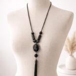 Sautoir élégant noir