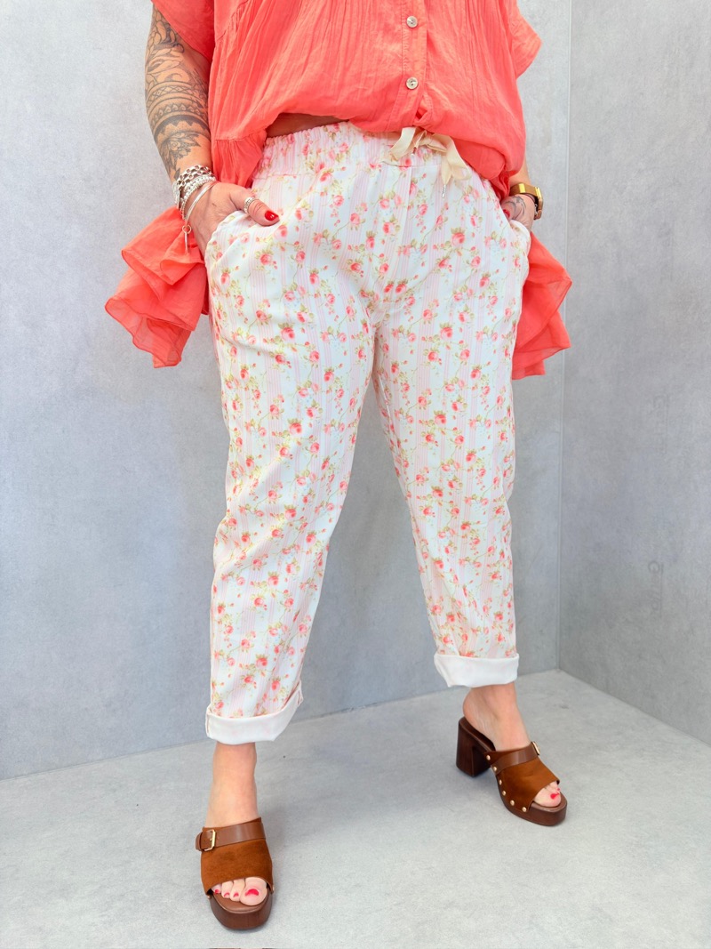 1393a0d8-cea4-482c-85cd-5406994dc5c2 Pantalon à Fleurs en Coton – Image 1