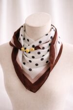 Foulards imprimés élégants