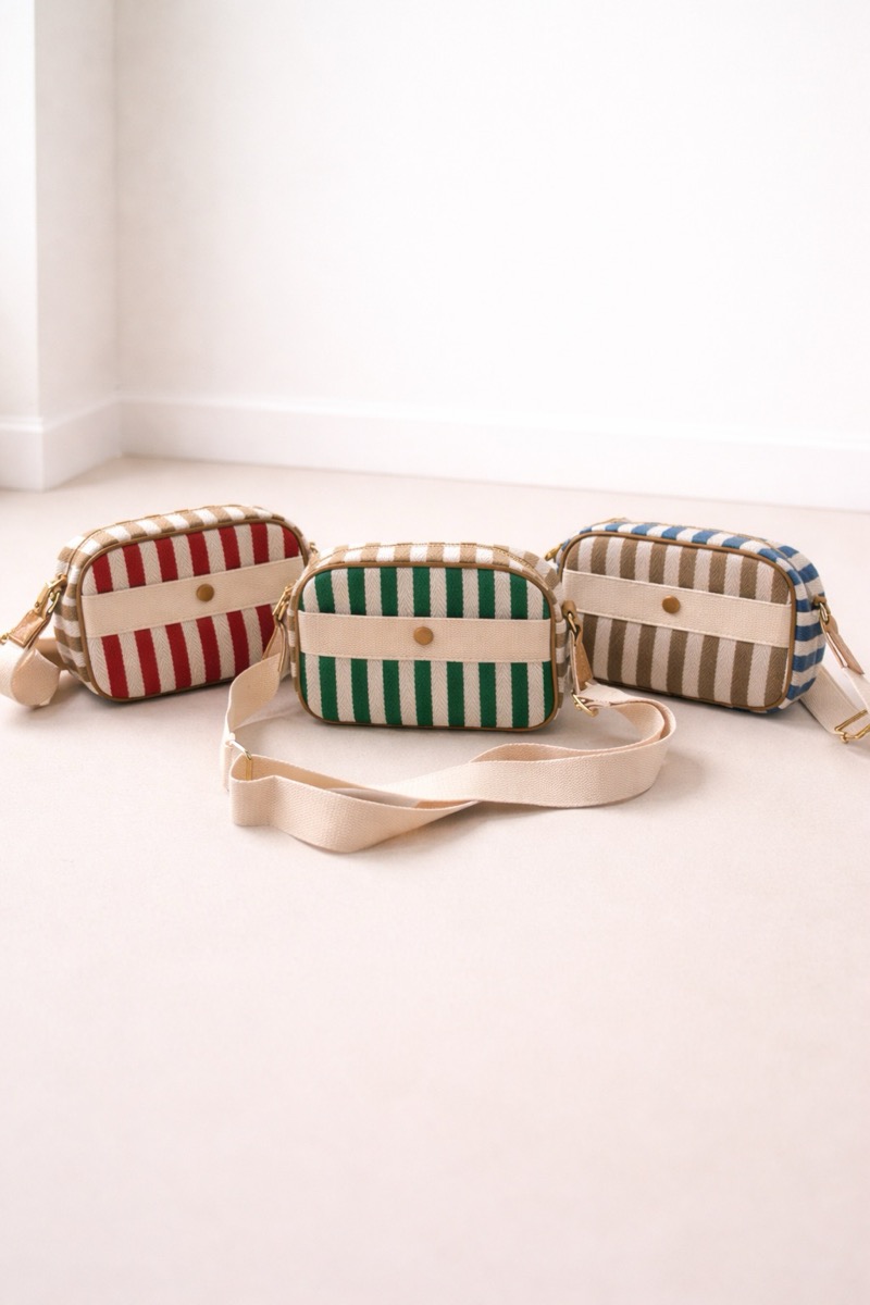 5ADFD8E7-DD15-4575-9B89-4D07BBA1A55F Sac marin rayé – Image 1