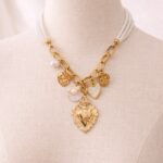 Collier pendentif doré