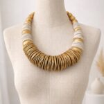 Collier Ethnique en Bois
