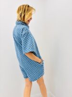 Combishort en jean à pois – Image 3