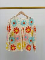 Gilet crochet fleuri – Image 2