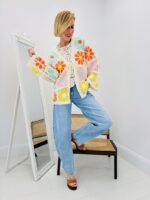 Gilet crochet fleuri – Image 3