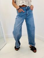 Jean Wide Leg Délavé Détail Étoile Brodée – Image 2