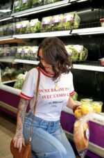 T-shirt Message Littéraire Contrasté Marque Maison 7577