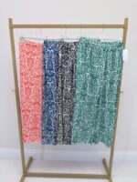 Pantalon imprimé floral – Image 3